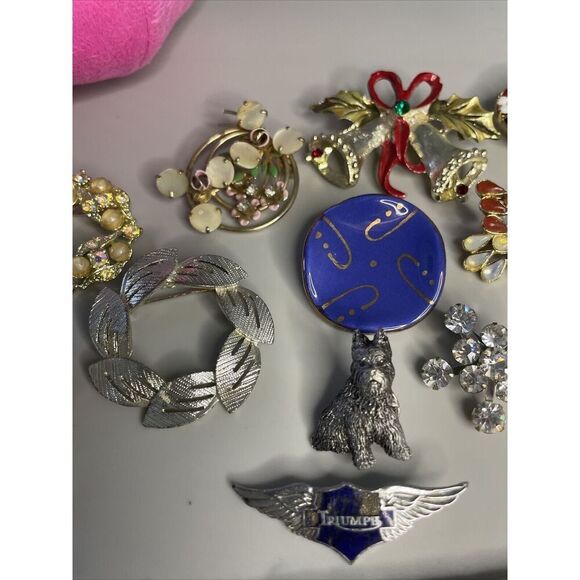 Estate Brooch Pins Mixed Lot of 12 Pieces Dog Butterfly Rhinestones Amber Glass - Picture 3 of 5